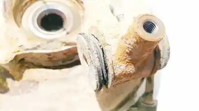 Second-hand car spare part rear left knuckle for audi a6 c5 (4b2) 2.5 tdi oem iam references   