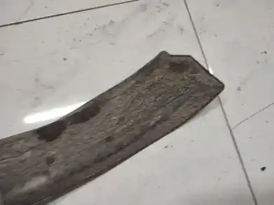 Pezzo di ricambio per auto di seconda mano plastica per toyota ipsum (_m2_) 2.0 d (clm20_) riferimenti oem iam   