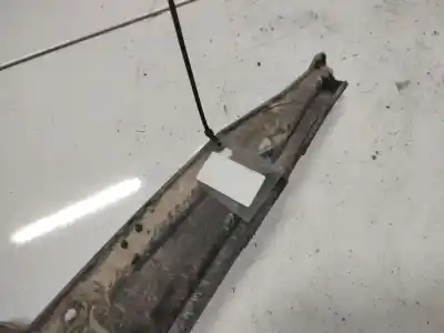 Pezzo di ricambio per auto di seconda mano plastica per toyota ipsum (_m2_) 2.0 d (clm20_) riferimenti oem iam   