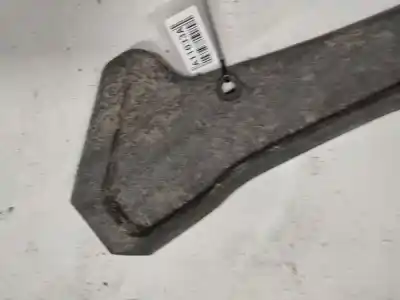 Pezzo di ricambio per auto di seconda mano plastica per toyota ipsum (_m2_) 2.0 d (clm20_) riferimenti oem iam   