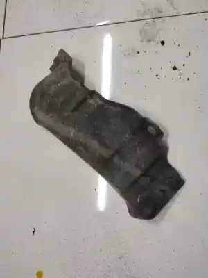 Pezzo di ricambio per auto di seconda mano plastica per toyota ipsum (_m2_) 2.0 d (clm20_) riferimenti oem iam   