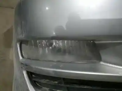 Second-hand car spare part right fog light for toyota ipsum (_m2_) 2.0 d (clm20_) oem iam references 