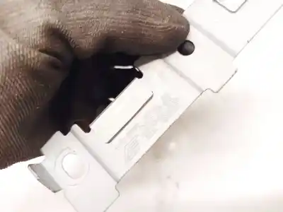 Pezzo di ricambio per auto di seconda mano plastica per ford galaxy i (wgr) 1.9 tdi riferimenti oem iam 7m5857009  ym21a04304c