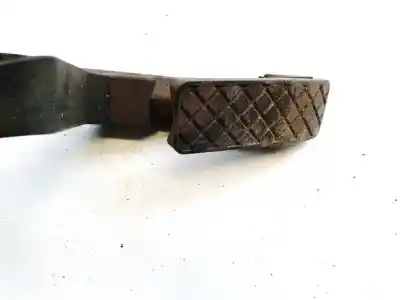 Pièce détachée automobile d'occasion pédale d'accélérateur pour audi a4 b5 (8d2) 1.9 tdi références oem iam 8d1721506  