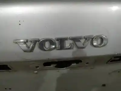 Second-hand car spare part front badge for volvo s40 i (644) 1.9 di oem iam references 