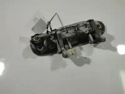 Pezzo di ricambio per auto di seconda mano maniglia esterna anteriore destra per mazda premacy (cp) 2.0 td riferimenti oem iam   