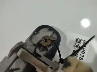 Pezzo di ricambio per auto di seconda mano maniglia esterna posteriore sinistra per mazda premacy (cp) 2.0 td riferimenti oem iam   