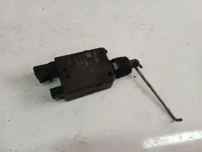 Second-hand car spare part tailgate central locking system  for opel combo 1.7 16v cdti oem iam references 555405