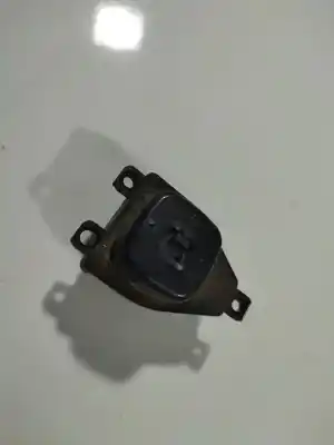 Second-hand car spare part rearview side mirror switch for mazda premacy (cp) 2.0 td oem iam references bj0e66600