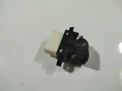 Peça sobressalente para automóvel em segunda mão botão / interruptor elevador vidro dianteiro esquerdo por mazda premacy (cp) 2.0 td referências oem iam   