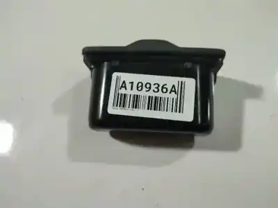 Second-hand car spare part ashtray for mazda premacy (cp) 2.0 td oem iam references 
