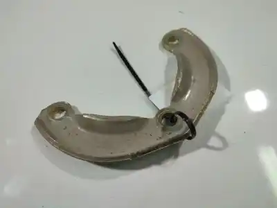 Pezzo di ricambio per auto di seconda mano plastica per mazda premacy (cp) 2.0 td riferimenti oem iam   