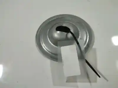 Pezzo di ricambio per auto di seconda mano plastica per mazda premacy (cp) 2.0 td riferimenti oem iam   