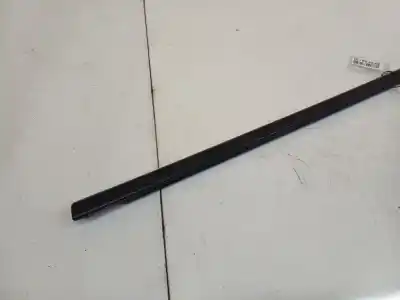 Pezzo di ricambio per auto di seconda mano plastica per mazda premacy (cp) 2.0 td riferimenti oem iam   