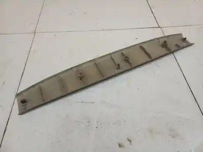 Pezzo di ricambio per auto di seconda mano plastica per mazda premacy (cp) 2.0 td riferimenti oem iam c10068930  c10068930