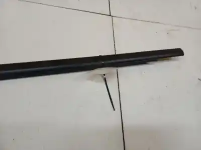 Pezzo di ricambio per auto di seconda mano plastica per mazda premacy (cp) 2.0 td riferimenti oem iam   