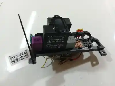 Peça sobressalente para automóvel em segunda mão  por SKODA SUPERB I (3U4)  Referências OEM IAM 8D0937503E  8D0 937 503 E