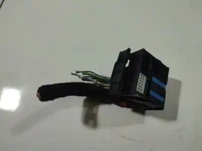 Second-hand car spare part fuse box unit for peugeot 207/207+ (wa_, wc_) 1.6 16v vti oem iam references 12477882