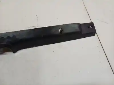 Pezzo di ricambio per auto di seconda mano plastica per mazda premacy (cp) 2.0 td riferimenti oem iam c10068h30  c10068h3.0