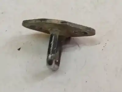 Second-hand car spare part various parts for mazda premacy (cp) 2.0 td oem iam references 3028  3028