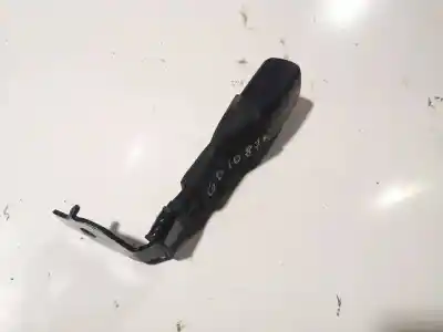 Pezzo di ricambio per auto di seconda mano gancio cintura posteriore destro per toyota auris (_e15_) 1.4 d-4d (nde150_) riferimenti oem iam   