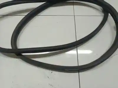 Peça sobressalente para automóvel em segunda mão junta vedante da porta por renault thalia 2000 - 2010 1.4 55kw 2000 - 2010 referências oem iam   