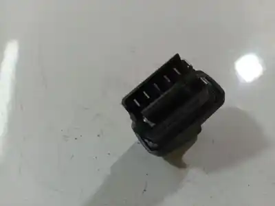 Second-hand car spare part left front power window switch for renault thalia 2000 - 2010 1.4 55kw 2000 - 2010 oem iam references   