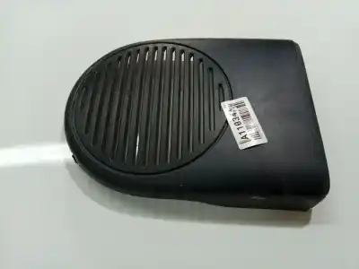 Peça sobressalente para automóvel em segunda mão plásticos por renault thalia 2000 - 2010 1.4 55kw 2000 - 2010 referências oem iam 8200138471