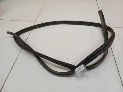 Second-hand car spare part rubber door seal for mazda premacy (cp) 2.0 td oem iam references 