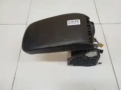 Tweedehands auto-onderdeel MIDDEN ARMSTEUN voor SKODA SUPERB, II 2013.06 - 2015.06 FACELIFT 1.6 TDI 77KW 2013.06 - 2015.06 OEM IAM-referenties   