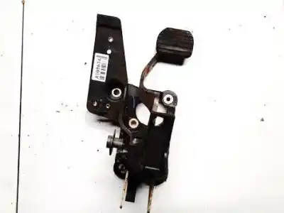 Tweedehands auto-onderdeel REMPEDAAL voor RENAULT LAGUNA II (BG0/1_) 1.9 DCI (BG0R, BG0E) OEM IAM-referenties 820000853  