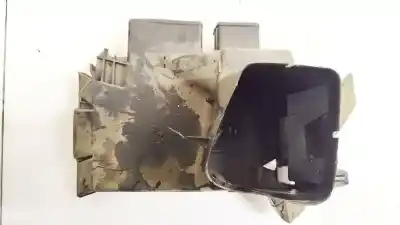 İkinci el araba yedek parçası plasti̇kler için audi a4 b5 (8d2) 1.9 tdi oem iam referansları 8d1819151a