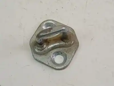 Second-hand car spare part various parts for mazda premacy (cp) 2.0 td oem iam references p030111