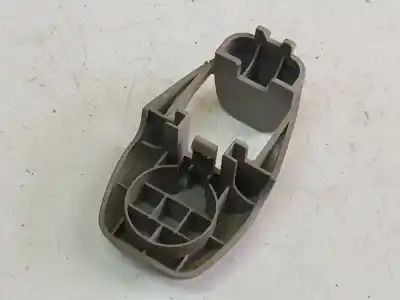 Pezzo di ricambio per auto di seconda mano plastica per mazda premacy (cp) 2.0 td riferimenti oem iam   