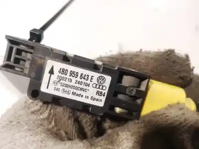 Second-hand car spare part sensor for audi a3 (8p1) 2.0 tdi 16v oem iam references 4b0959643e  