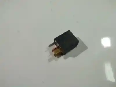 Pezzo di ricambio per auto di seconda mano relè per toyota avensis (_t25_) 2.0 d-4d (cdt250_) riferimenti oem iam 491036