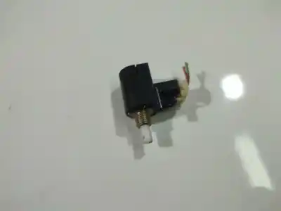 Pezzo di ricambio per auto di seconda mano interruttore per toyota avensis (_t25_) 2.0 d-4d (cdt250_) riferimenti oem iam 