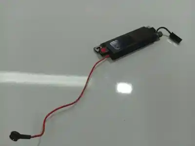 Second-hand car spare part antenna amplifier for audi a4 b5 (8d2) 1.8 oem iam references 8d5035225