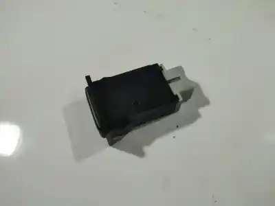 Pezzo di ricambio per auto di seconda mano interruttore per toyota avensis (_t25_) 2.0 d-4d (cdt250_) riferimenti oem iam 153337