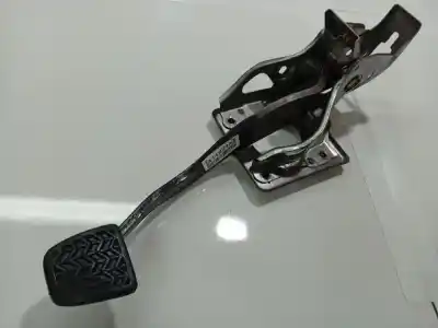 Pezzo di ricambio per auto di seconda mano pedale della frizione per toyota avensis (_t25_) 2.0 d-4d (cdt250_) riferimenti oem iam 