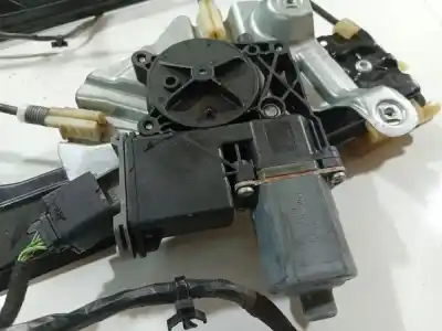 Tweedehands auto-onderdeel motor links voor ruit voor opel astra j (p10) 1.4 turbo (68) oem iam-referenties 966431103