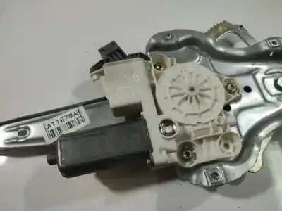 Pezzo di ricambio per auto di seconda mano motore alzacristalli posteriore destro per toyota avensis (_t25_) 2.0 d-4d (cdt250_) riferimenti oem iam 992045100