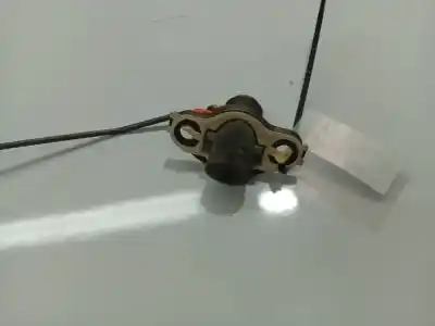 Pezzo di ricambio per auto di seconda mano baule / serratura del cancello per toyota avensis (_t25_) 2.0 d-4d (cdt250_) riferimenti oem iam n0501753