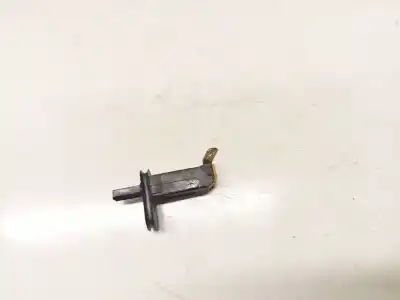 Peça sobressalente para automóvel em segunda mão trocar por audi a4 b5 (8d2) 1.8 referências oem iam 8d0947561  