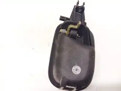 Second-hand car spare part interior left rear handle for audi a4 b5 (8d2) 1.8 oem iam references 8d0839019  