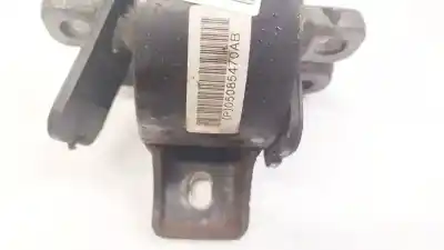 Second-hand car spare part engine support for chrysler sebring (js) 2.0 crd oem iam references p05085470ab  