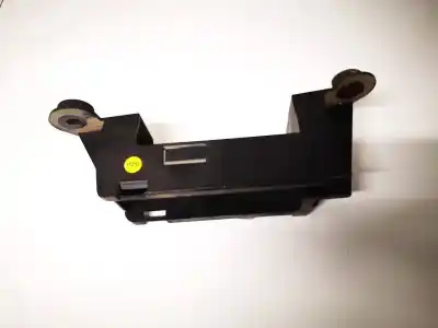 Pezzo di ricambio per auto di seconda mano plastica per audi a3 (8p1) 1.9 tdi riferimenti oem iam 8p0937545a