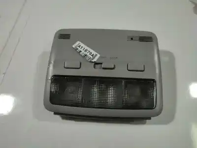 Tweedehands auto-onderdeel binnenlicht voor toyota avensis (_t25_) 2.0 d-4d (cdt250_) oem iam-referenties 17670010