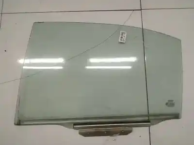 Tweedehands auto-onderdeel linker achterruit voor toyota avensis (_t25_) 2.0 d-4d (cdt250_) oem iam-referenties as2