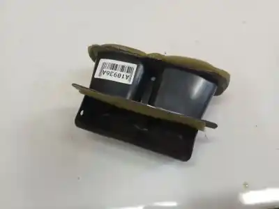 Pezzo di ricambio per auto di seconda mano plastica per mazda premacy (cp) 2.0 td riferimenti oem iam ga5r61271  ga5r61271